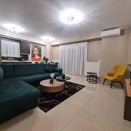 Lirtzis Luxury Apartament Polýgyros