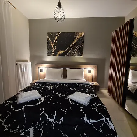 Lirtzis Luxury דירה *